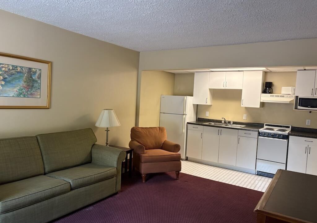 Photo of Livingroom in Ottumwa
