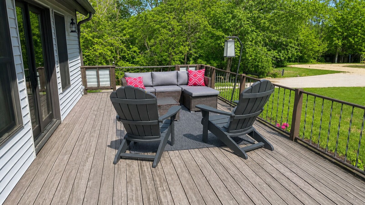 Photo of Patio Balcony in Apple River