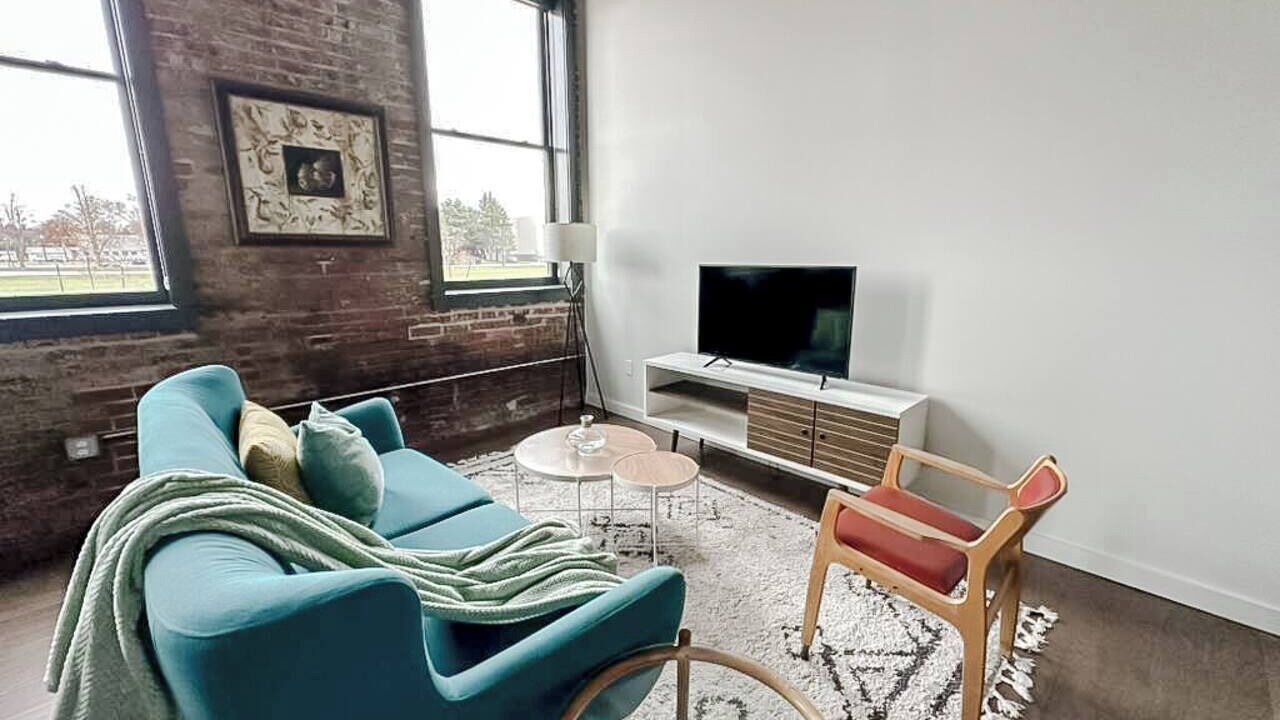 Photo of Livingroom in Newton
