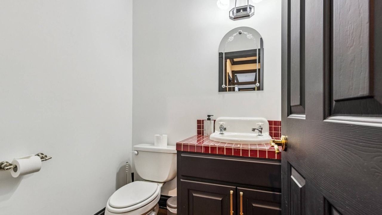 Photo of Bathroom in Round Rock Original Plat