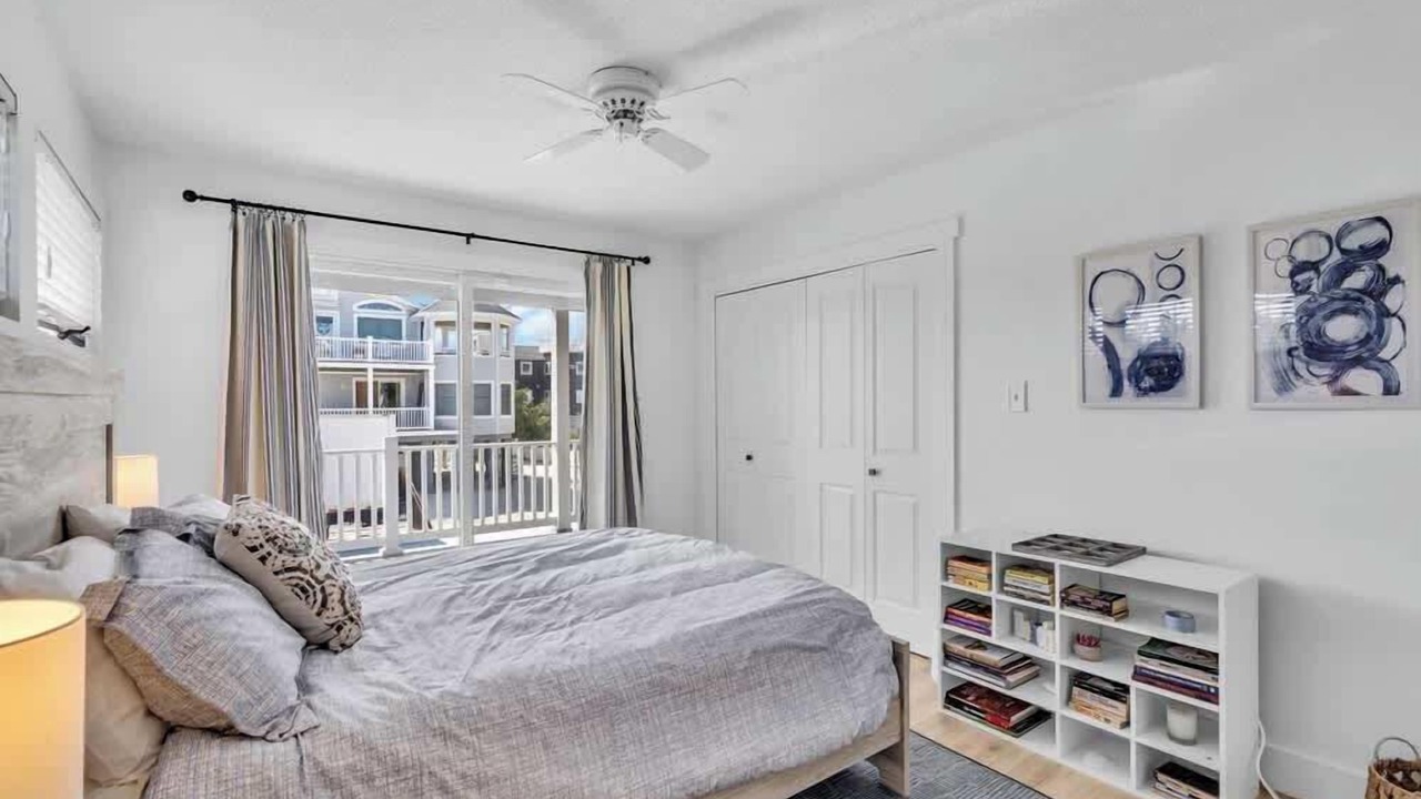 Photo of Bedroom in Loveladies