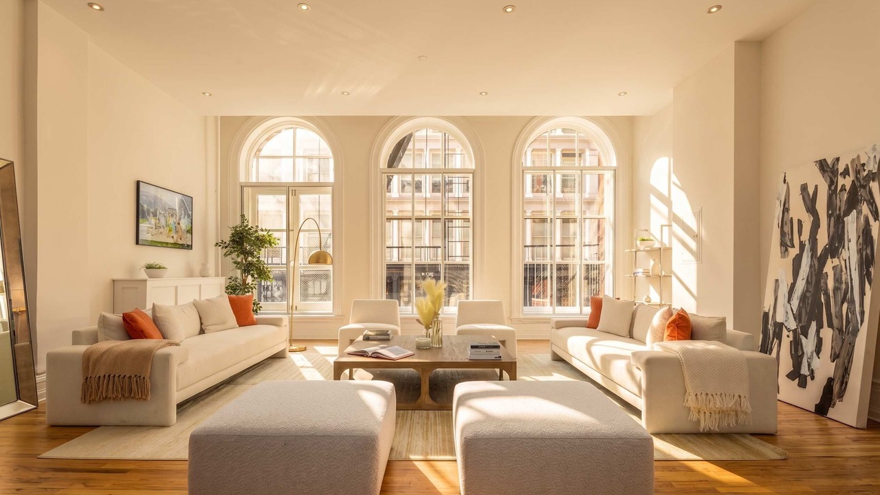 Photo of Livingroom in SoHo