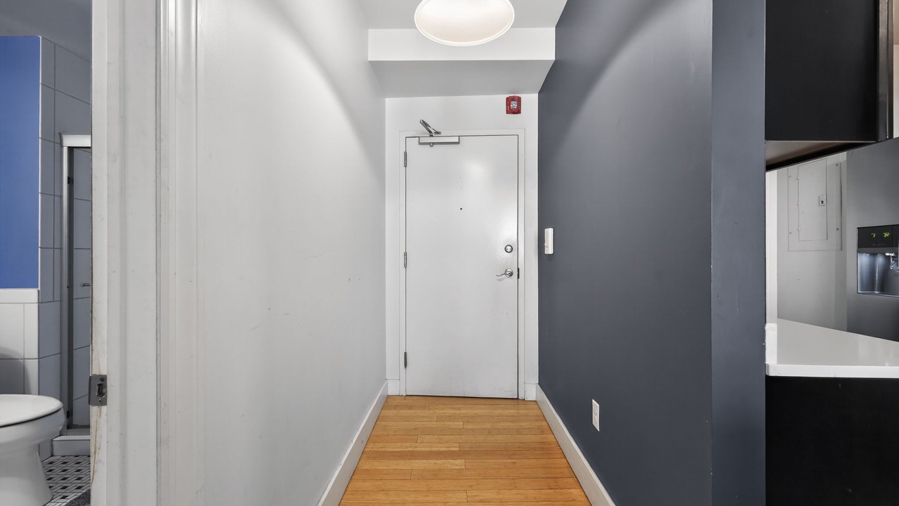 Photo of Bathroom in Downtown Baltimore