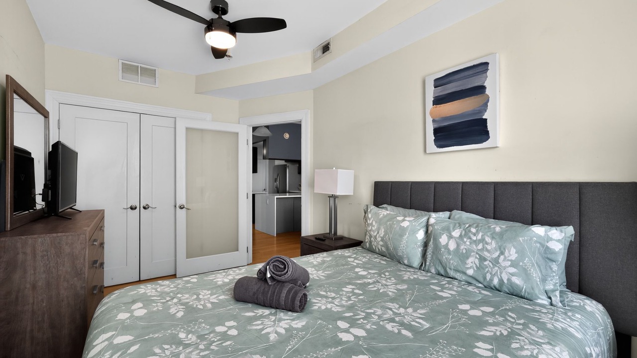 Photo of Bedroom in Downtown Baltimore