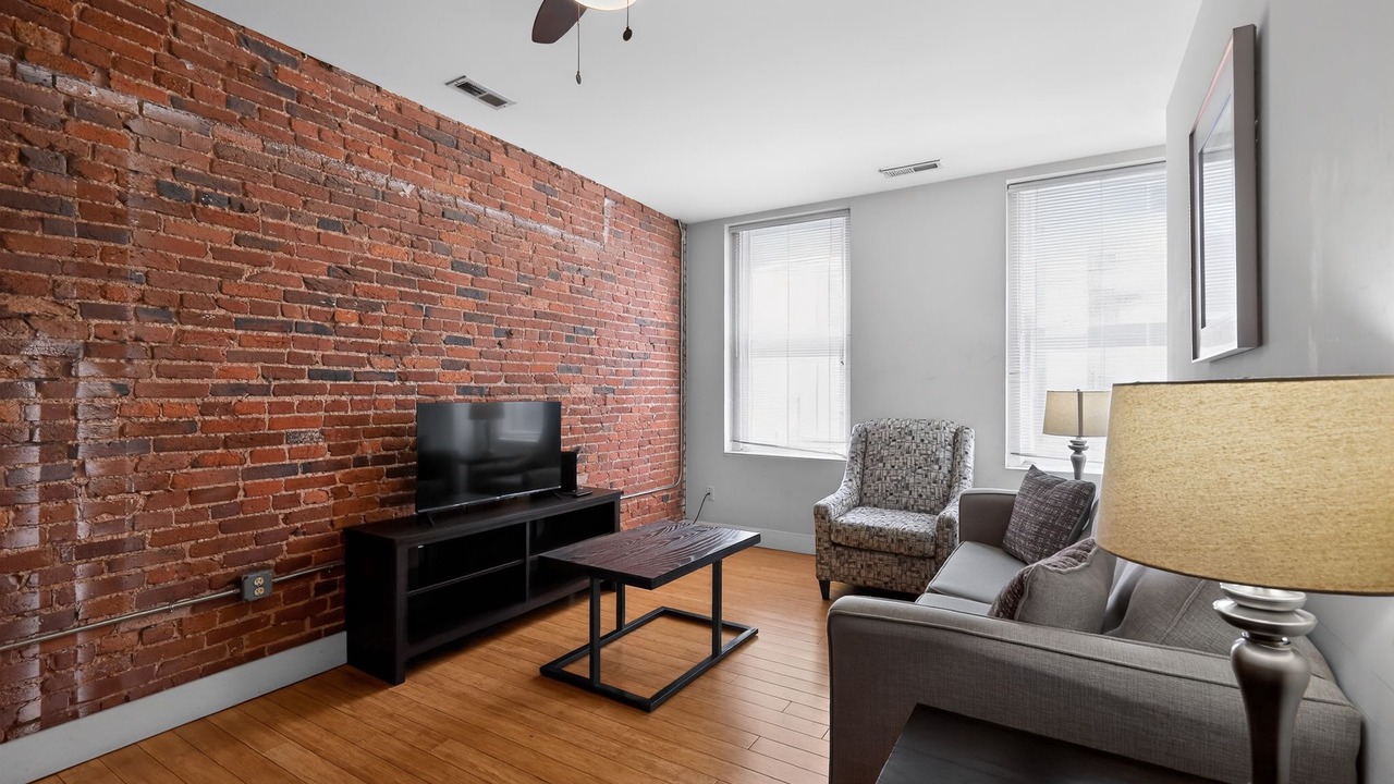 Photo of Livingroom in Downtown Baltimore