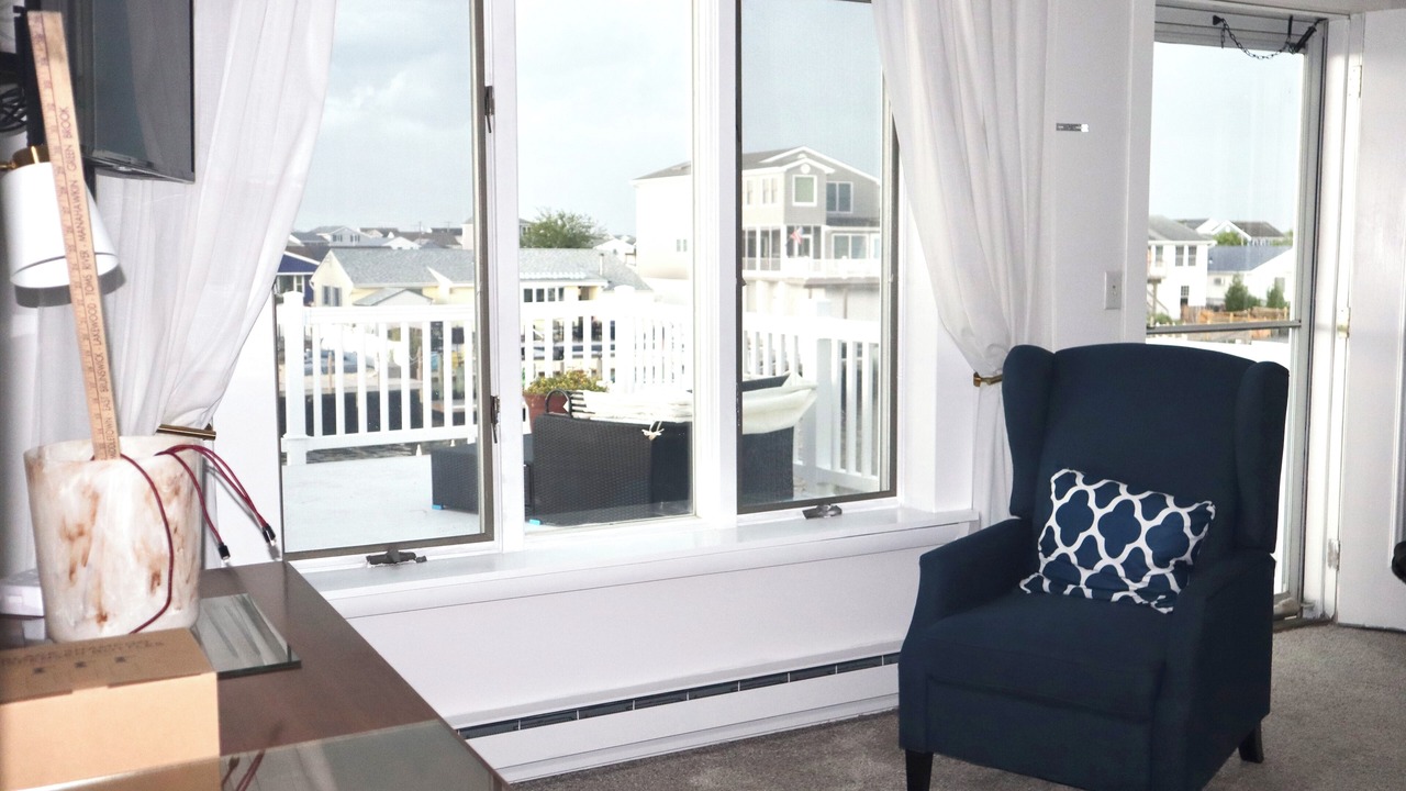 Photo of Livingroom in Mystic Island