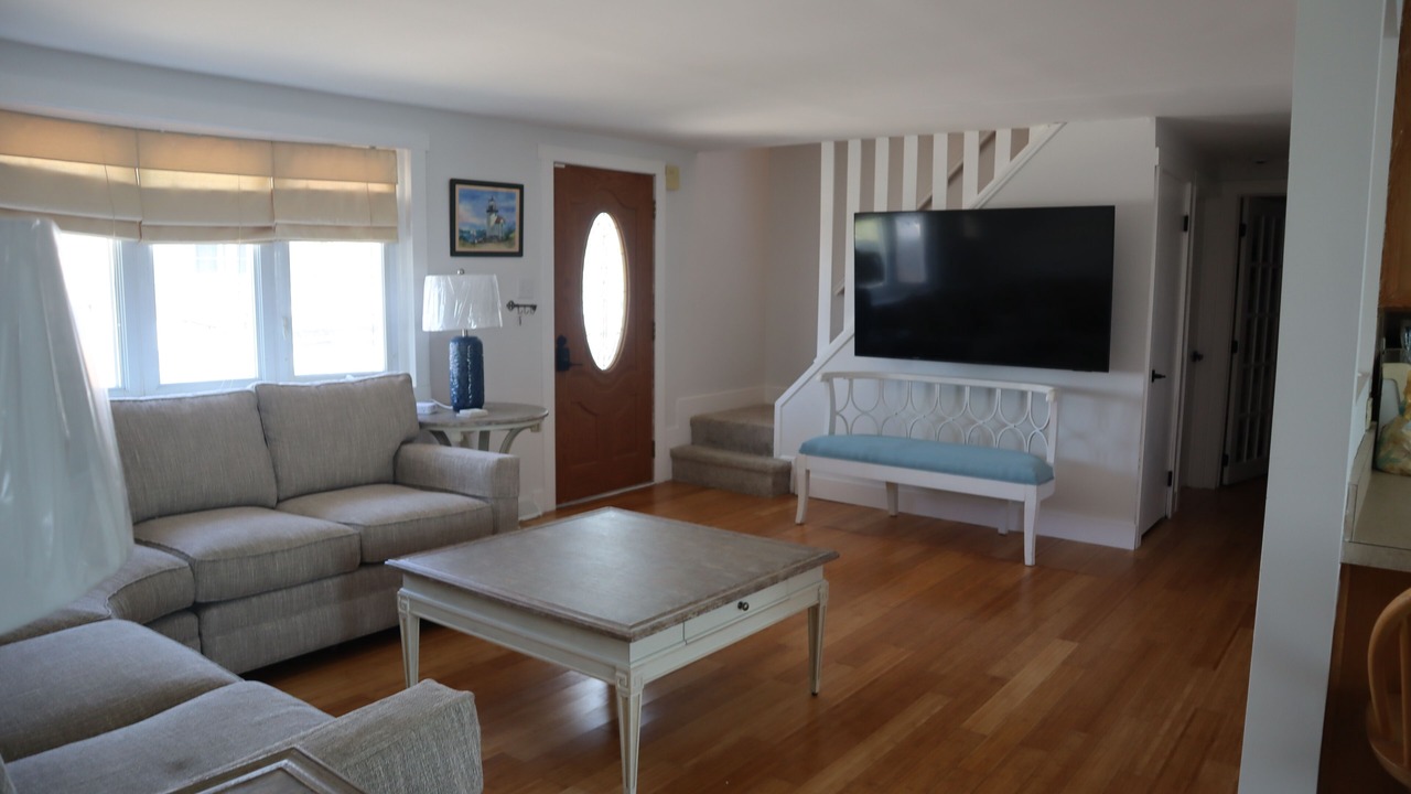 Photo of Livingroom in Mystic Island