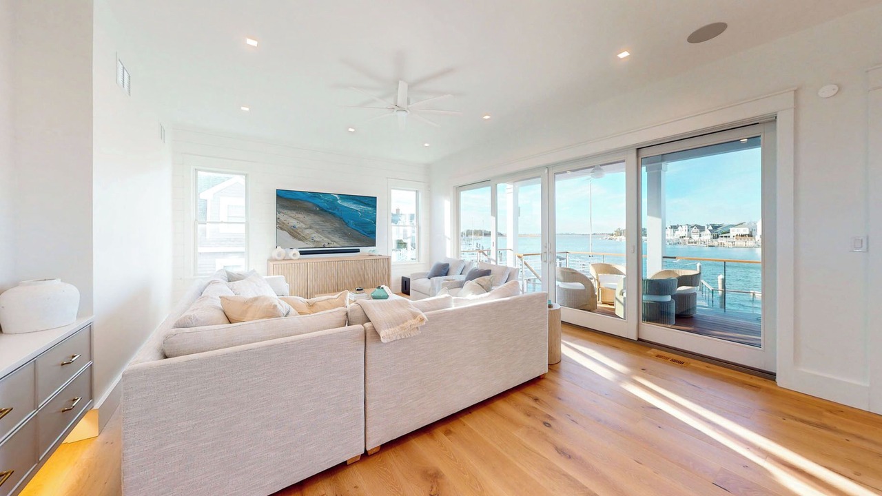 Photo of Livingroom in Stone Harbor