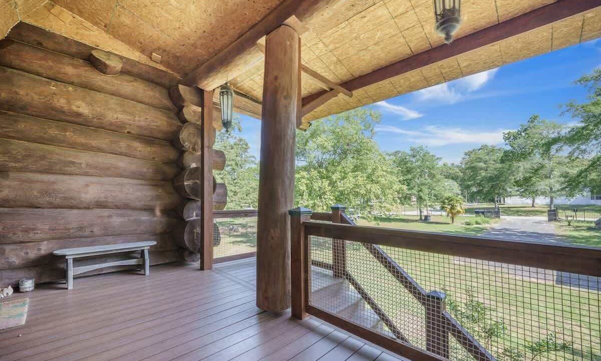 Photo of Patio Balcony in Manning