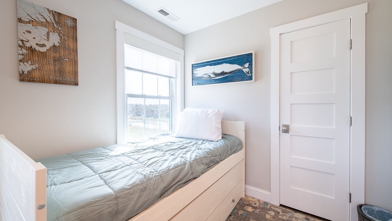 Photo of Bedroom in Corolla