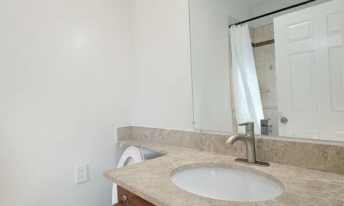 Photo of Bathroom in Jersey City