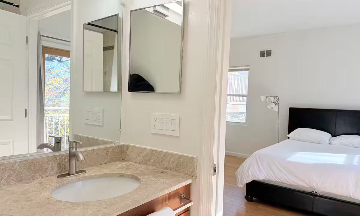 Photo of Bedroom in Jersey City