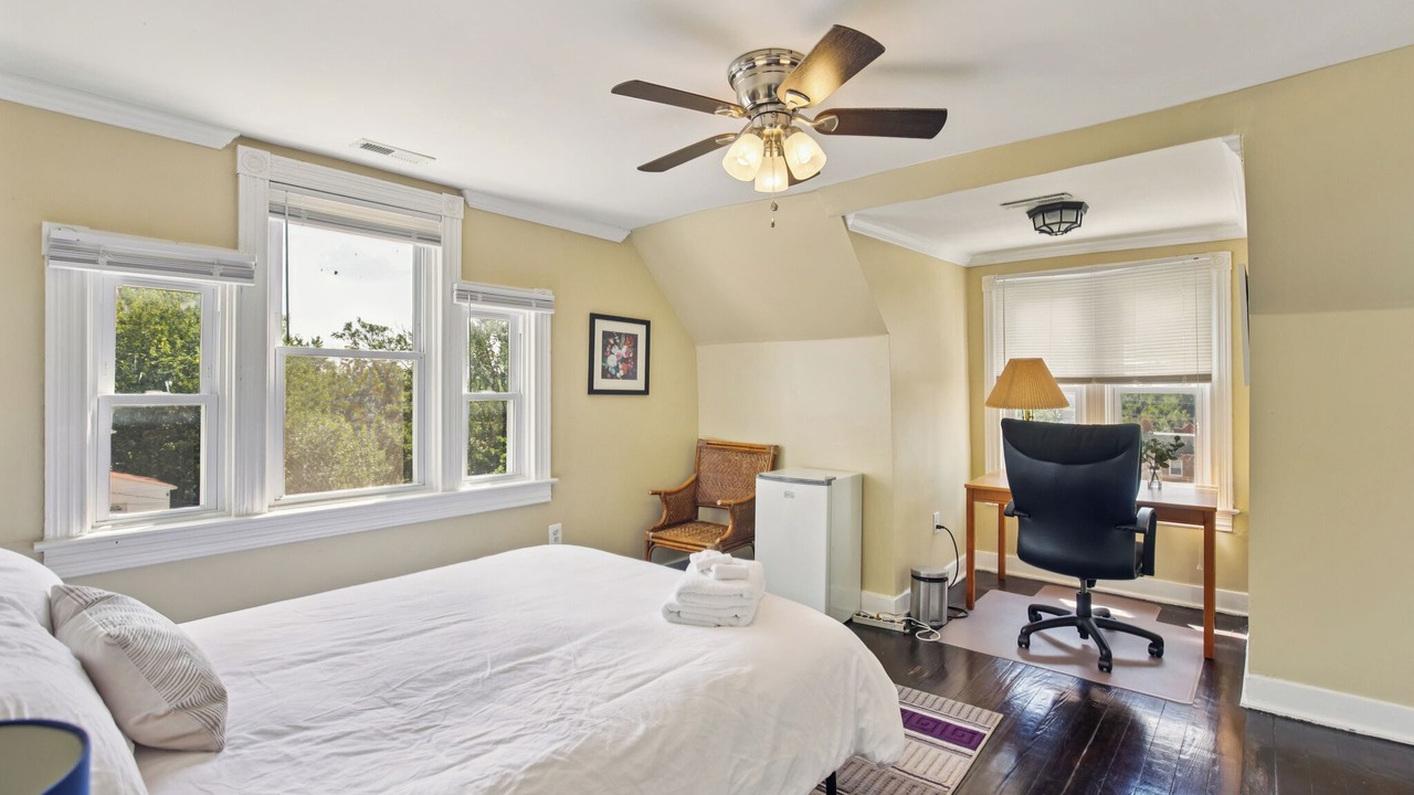 Photo of Bedroom in Irvington
