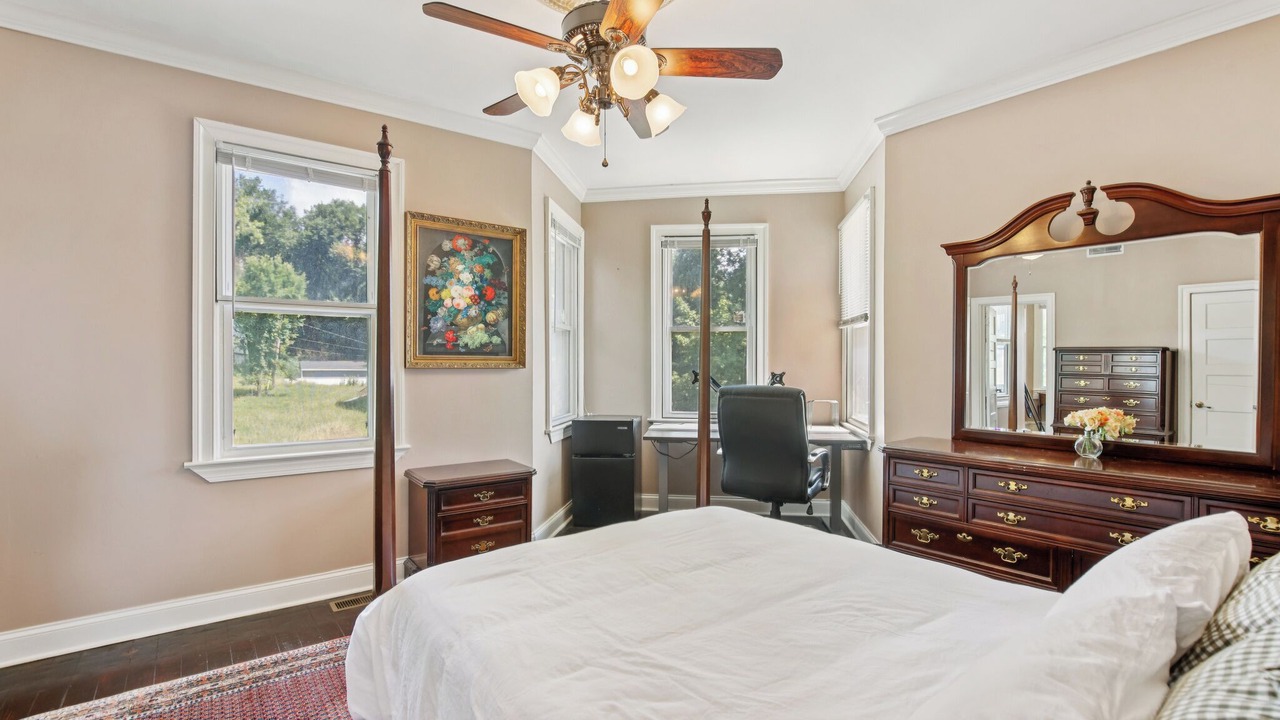 Photo of Bedroom in Irvington