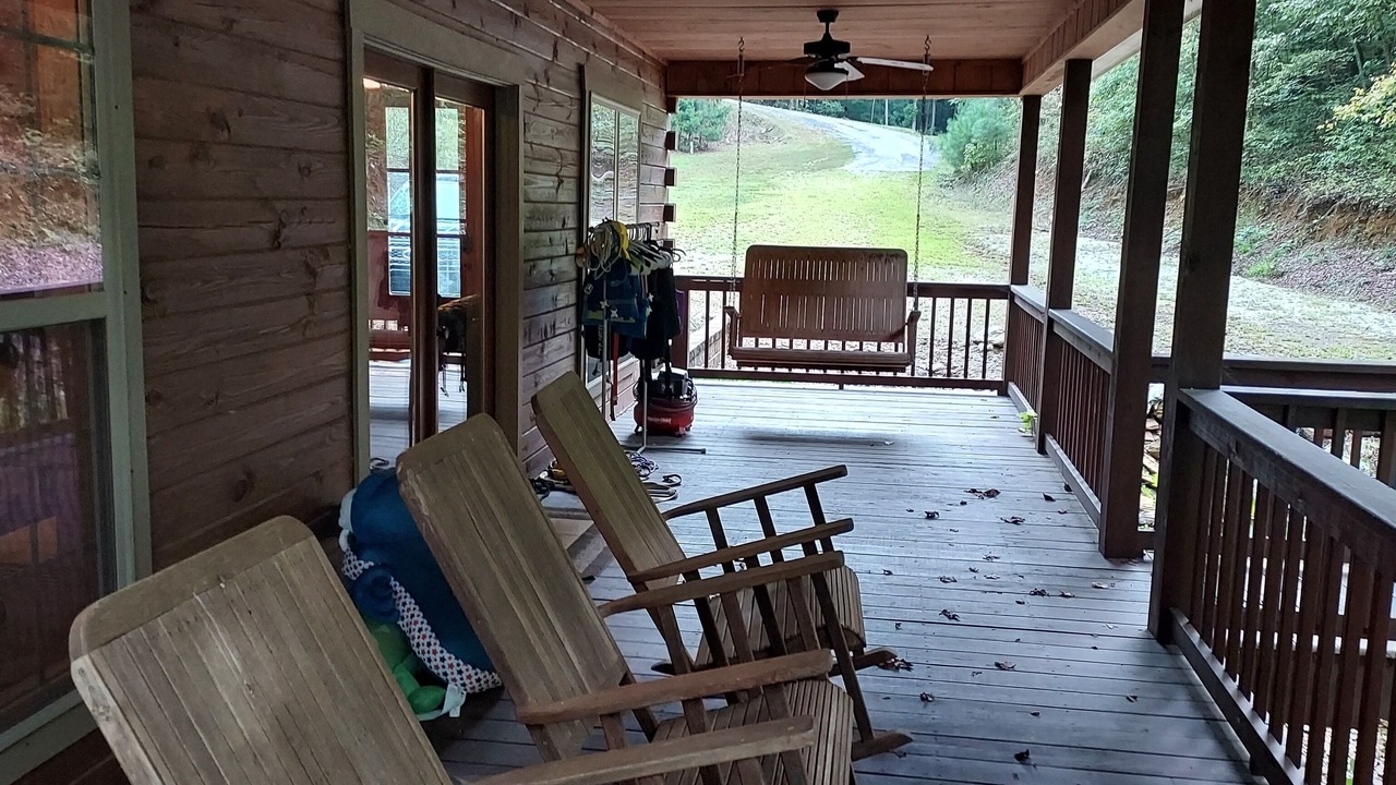 Photo of Patio Balcony in Wedowee