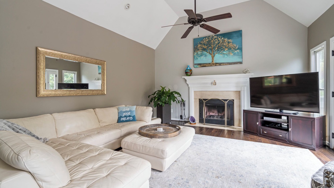 Photo of Livingroom in Marietta