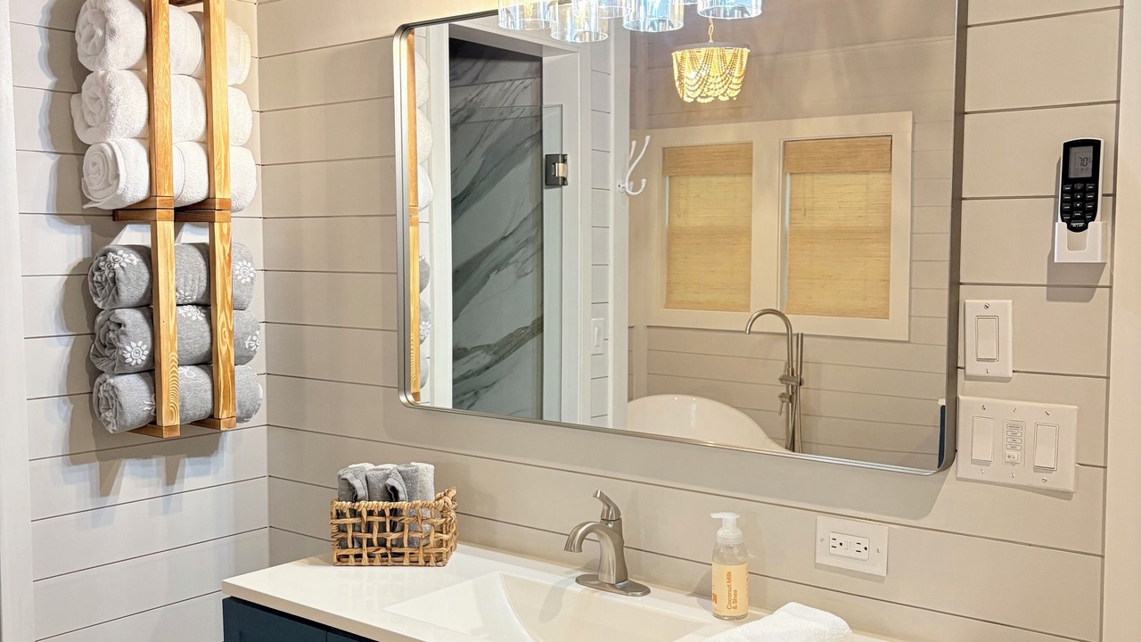 Photo of Bathroom in Grant