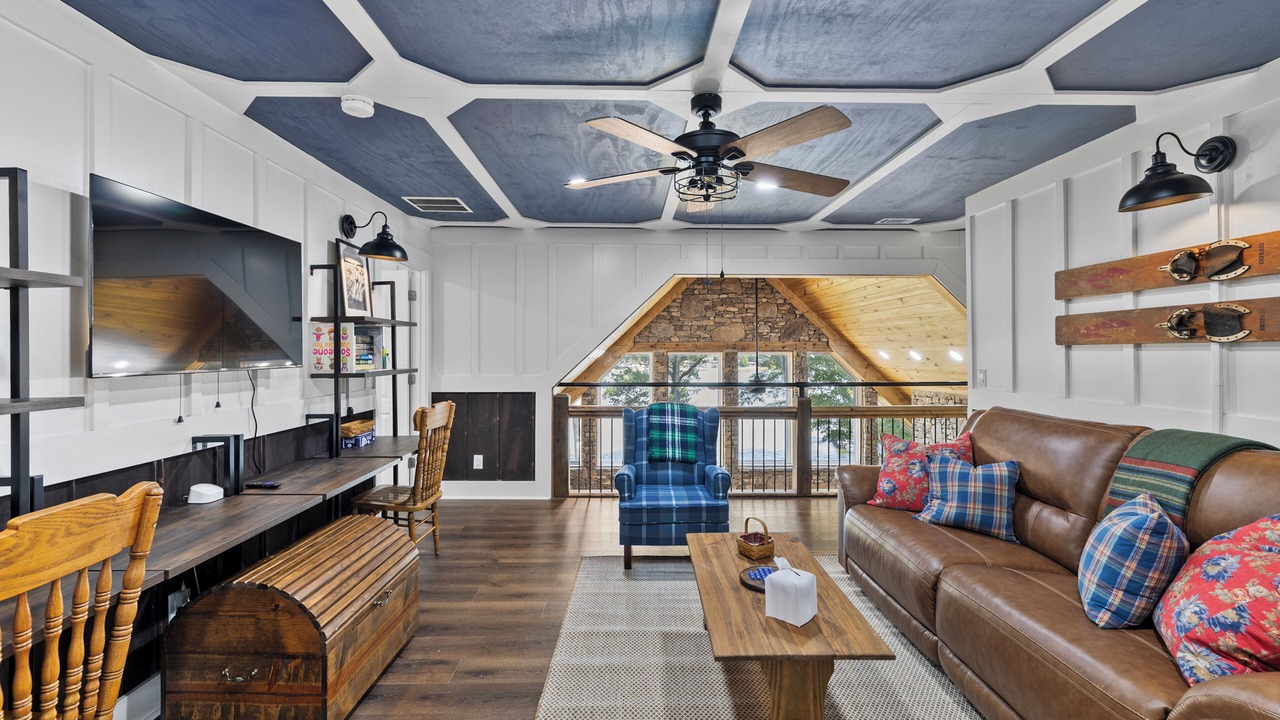 Photo of Livingroom in Leesburg