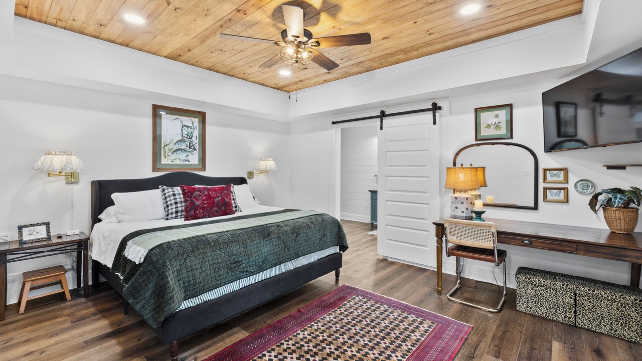 Photo of Bedroom in Leesburg