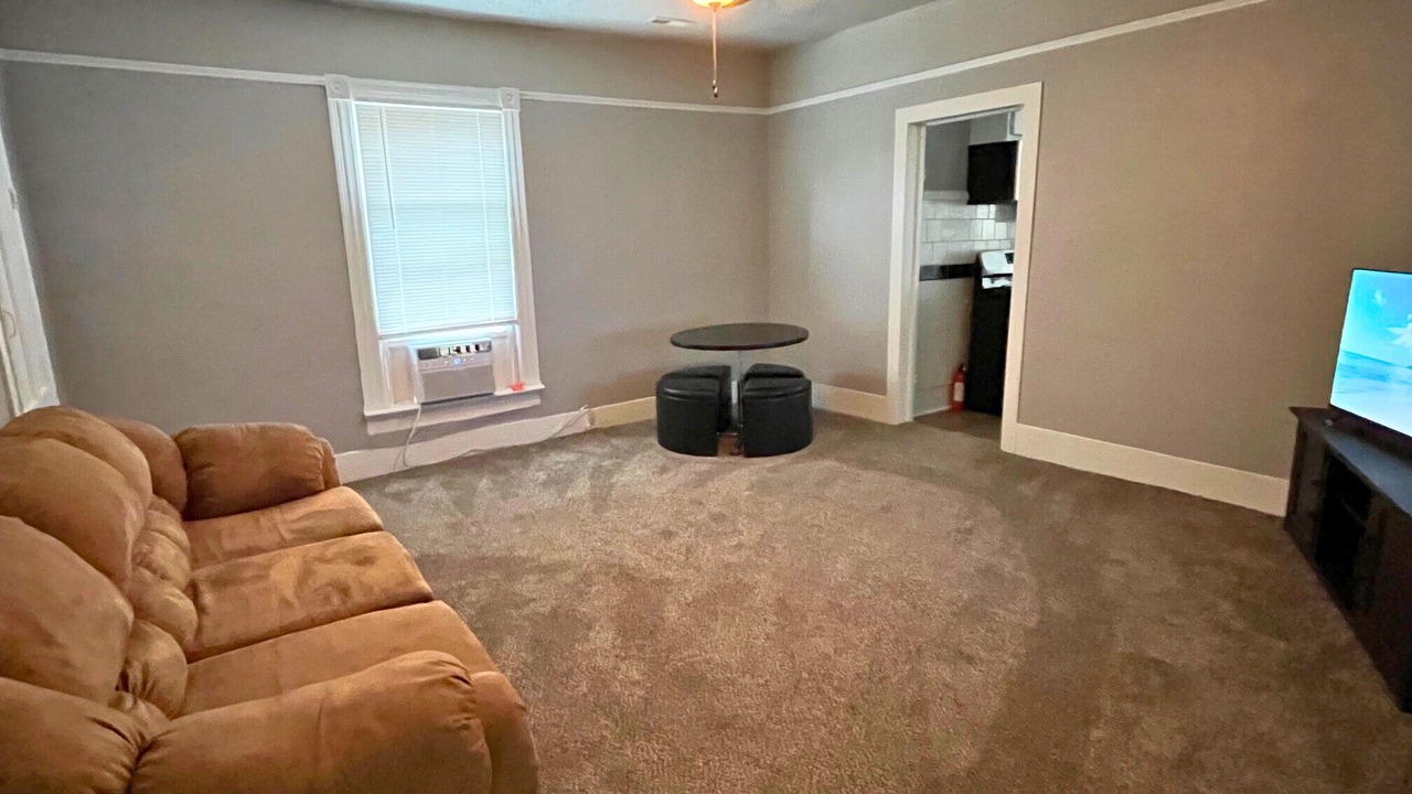 Photo of Livingroom in Durants Neck