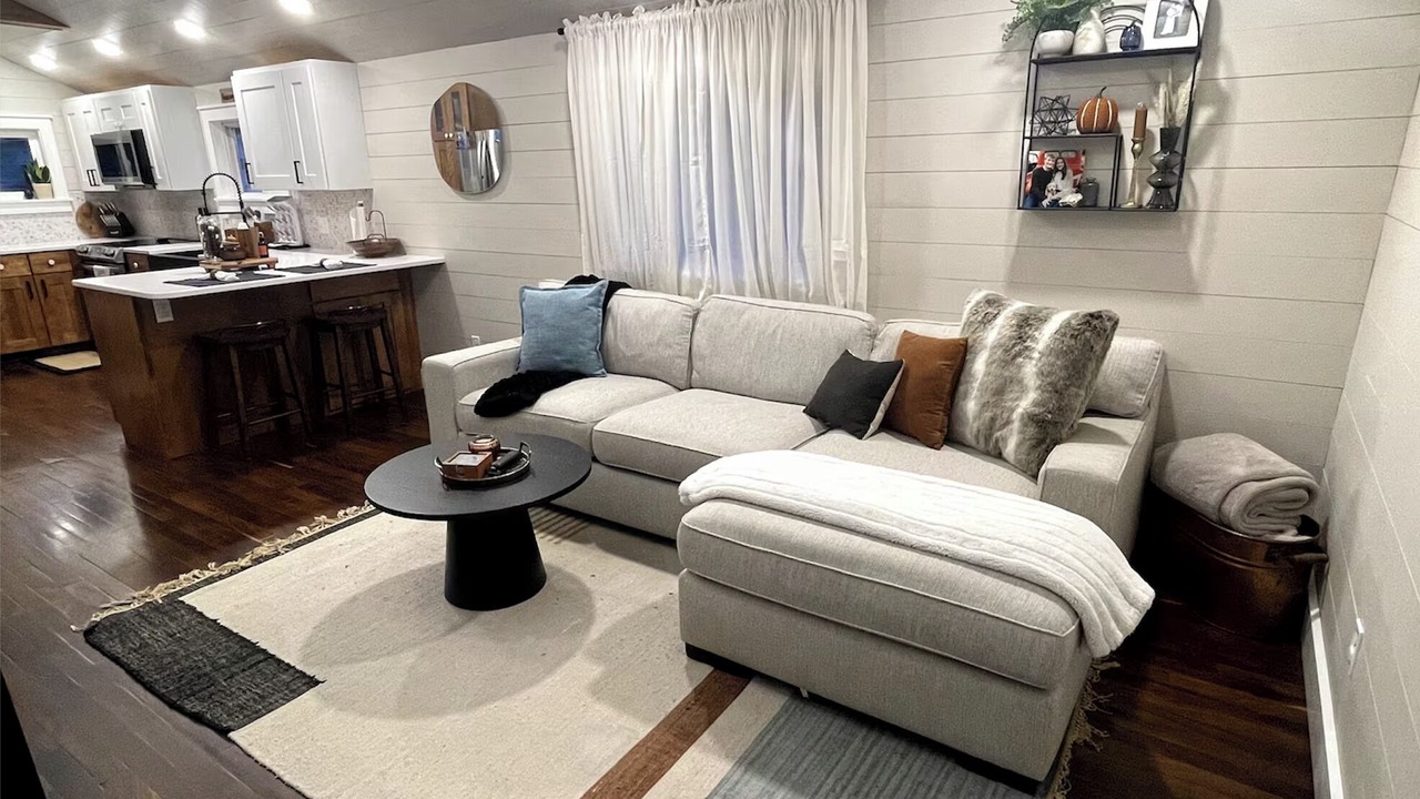 Photo of Livingroom in Adair