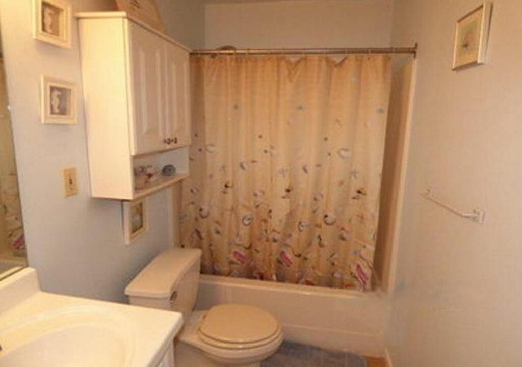 Photo of Bathroom in North End