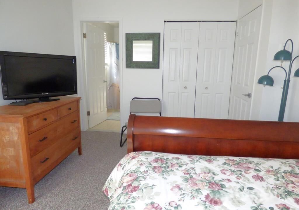 Photo of Bedroom in Gardens