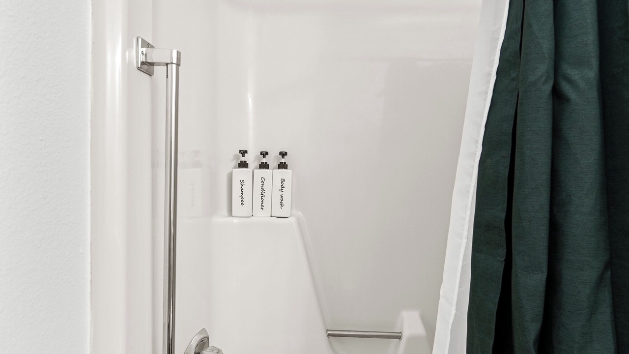 Photo of Bathroom in Le Claire