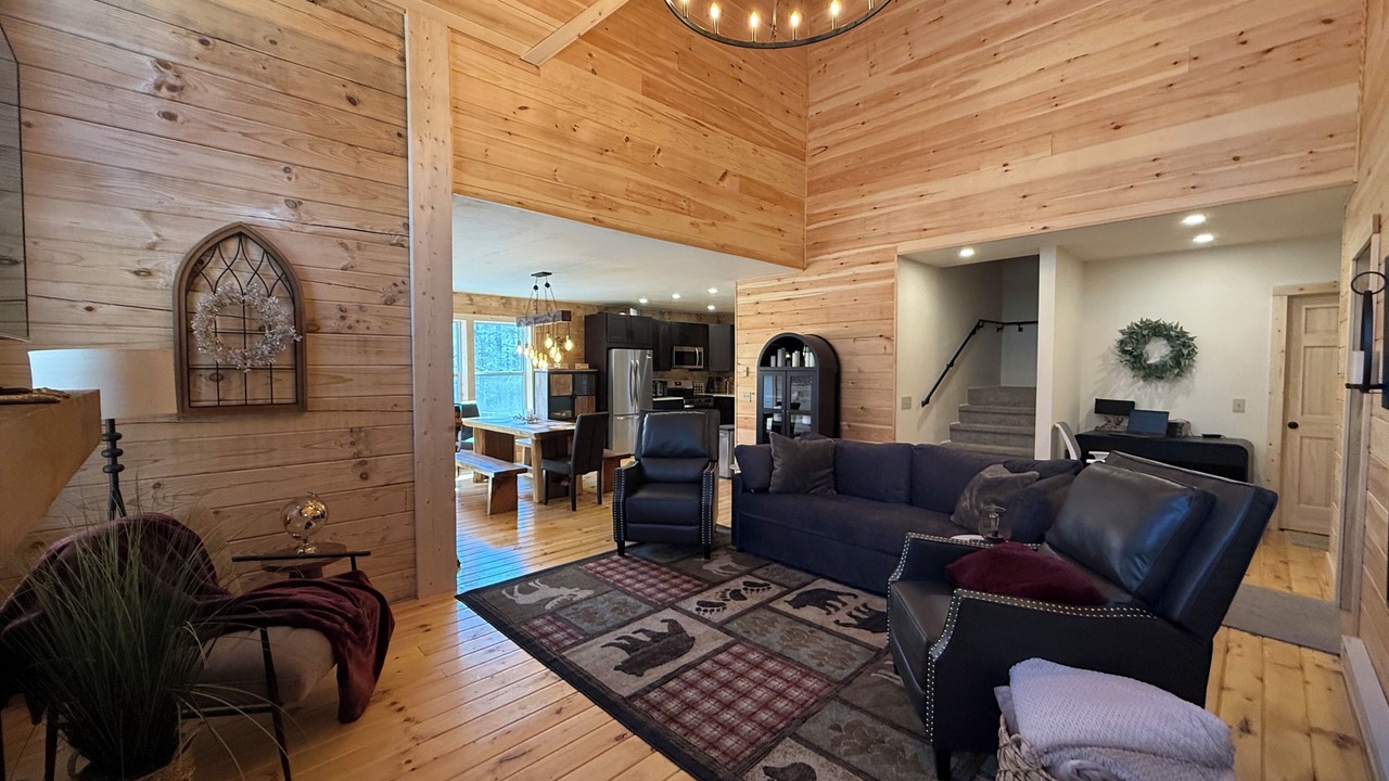 Photo of Livingroom in Charter Hills