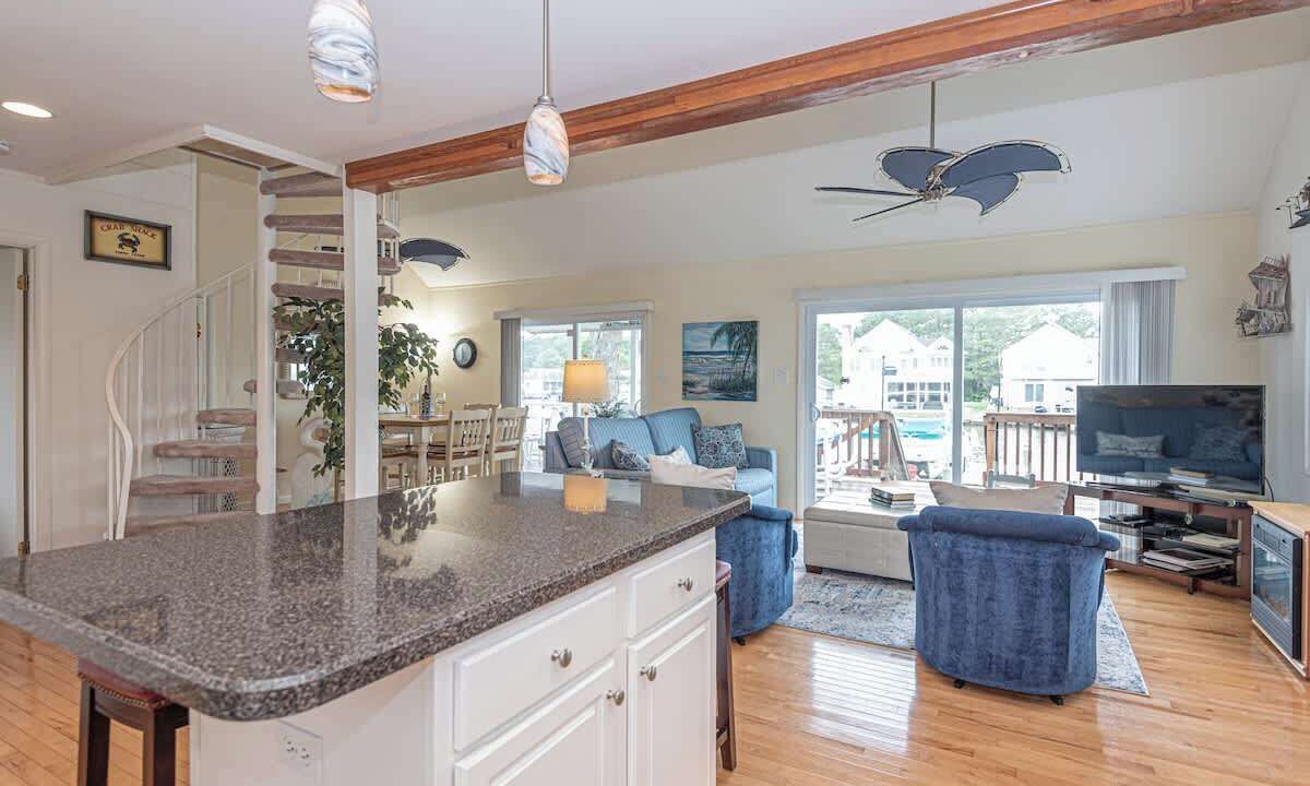 Photo of Livingroom in Ocean Pines