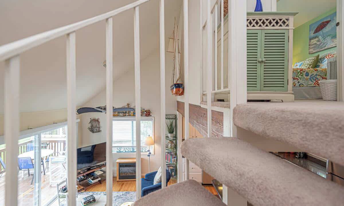 Photo of Livingroom in Ocean Pines