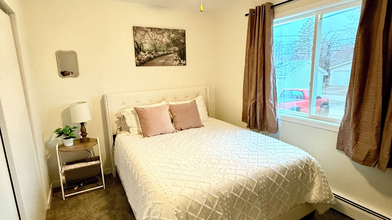 Photo of Bedroom in Cedar Rapids