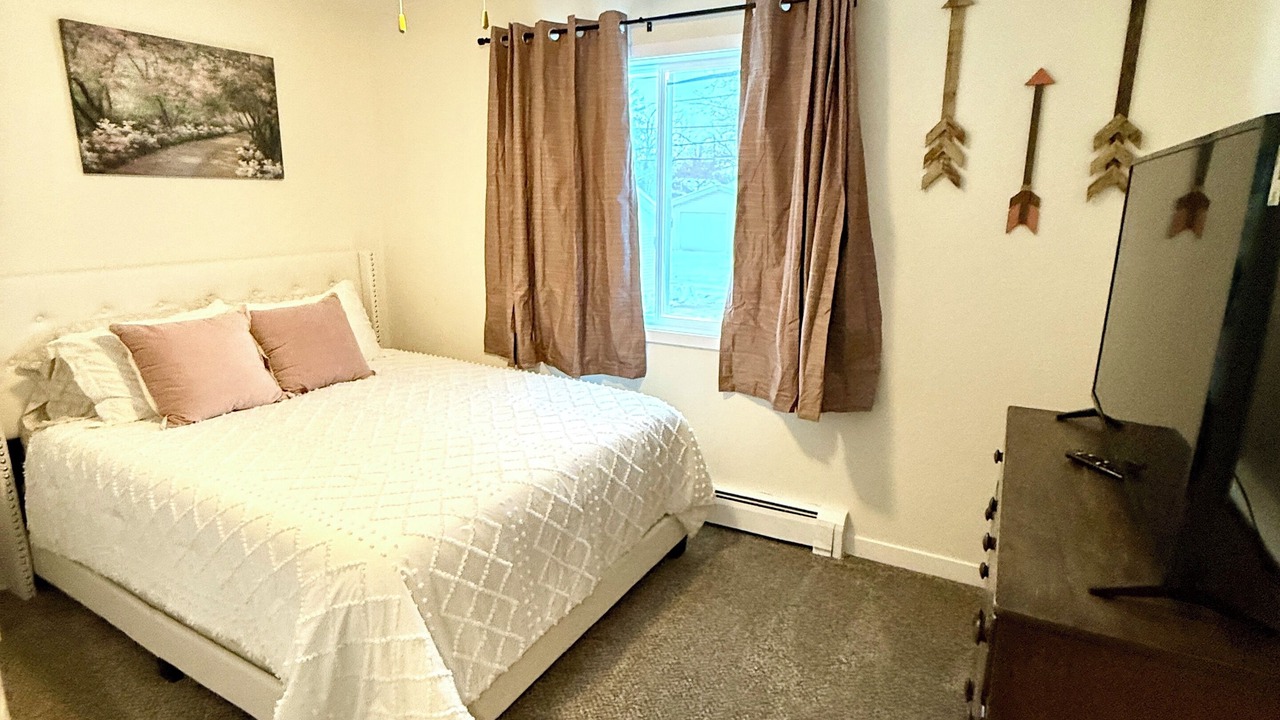 Photo of Bedroom in Cedar Rapids