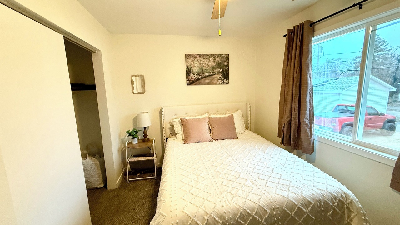 Photo of Bedroom in Cedar Rapids