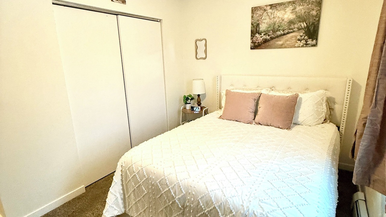 Photo of Bedroom in Cedar Rapids