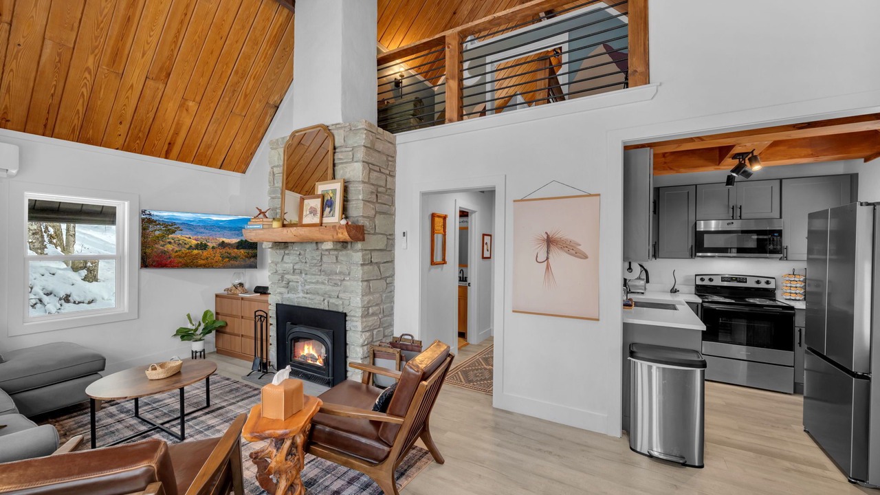 Photo of Livingroom in Charter Hills