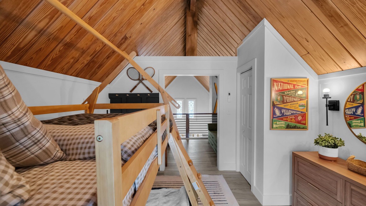 Photo of Bedroom in Charter Hills
