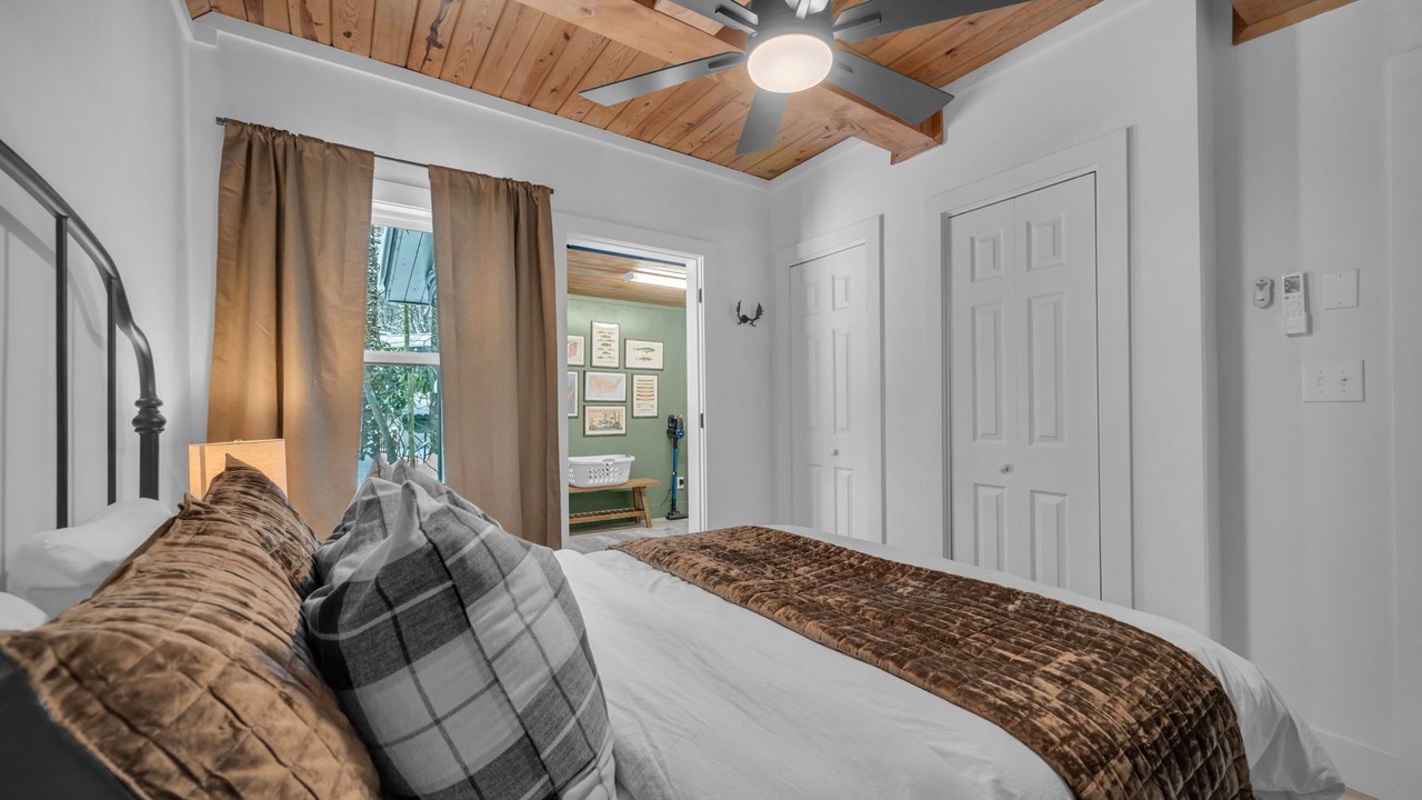 Photo of Bedroom in Charter Hills