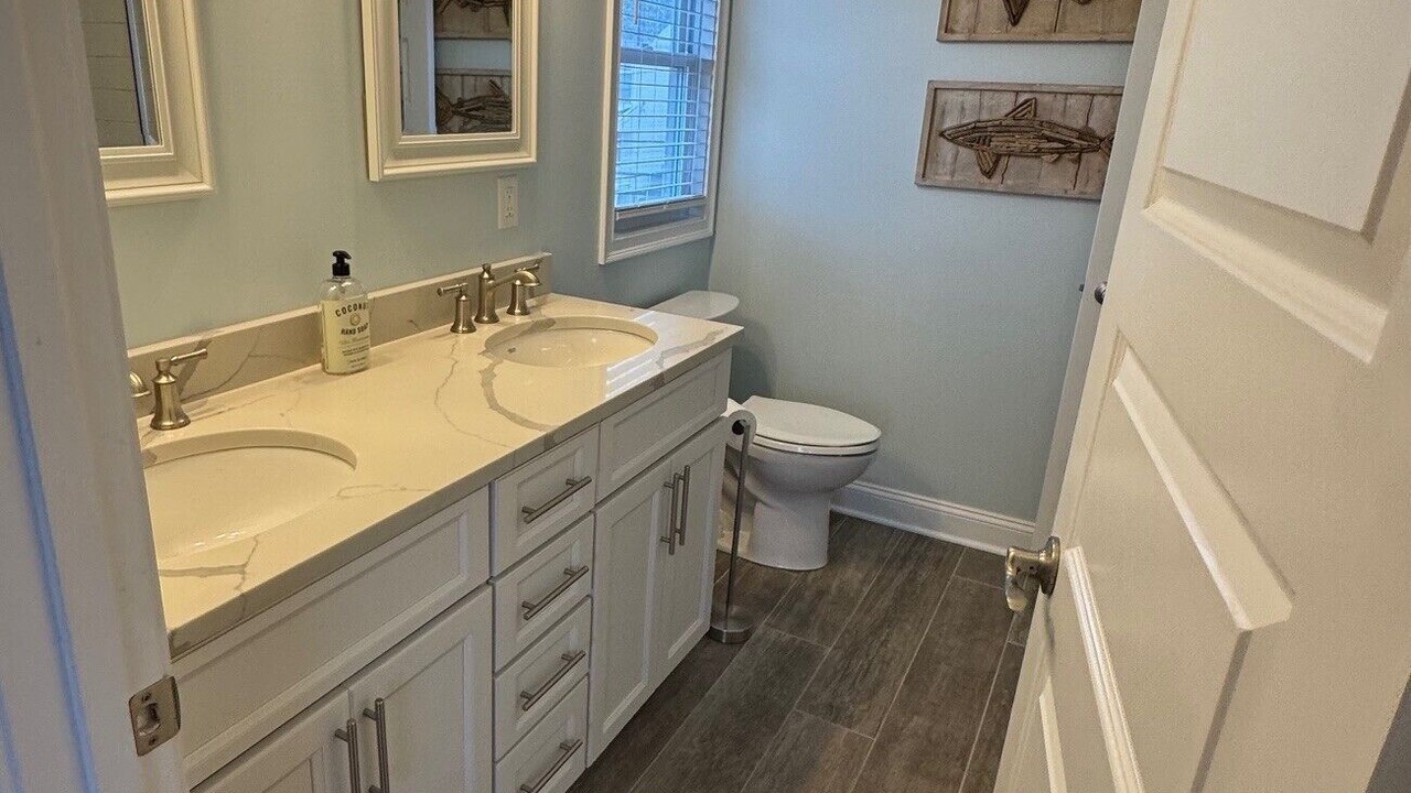 Photo of Bathroom in Ortley Beach