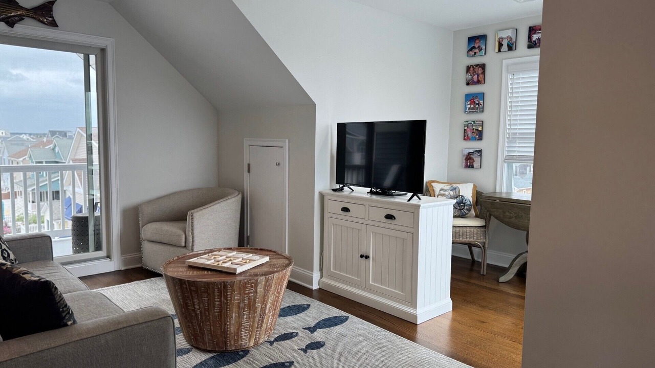 Photo of Livingroom in Ortley Beach