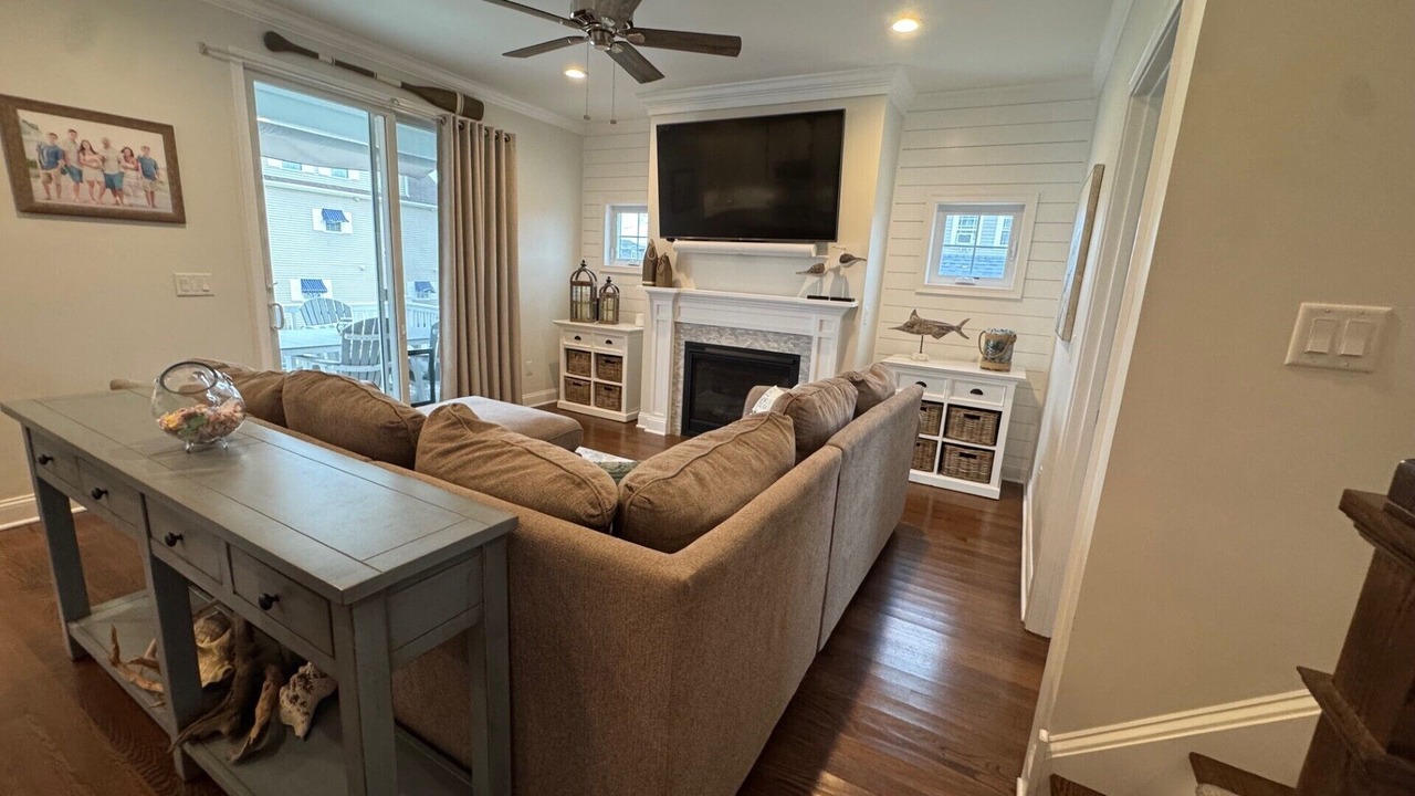 Photo of Livingroom in Ortley Beach