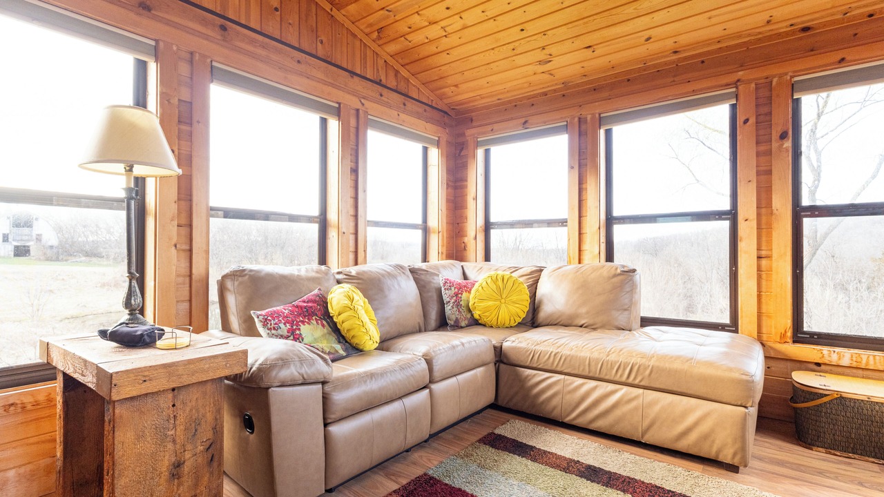 Photo of Livingroom in Dubuque