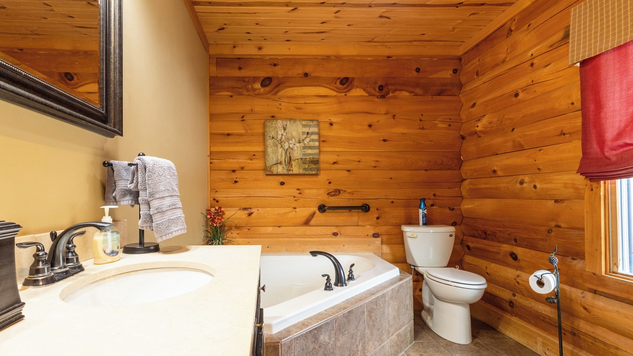 Photo of Bathroom in Dubuque