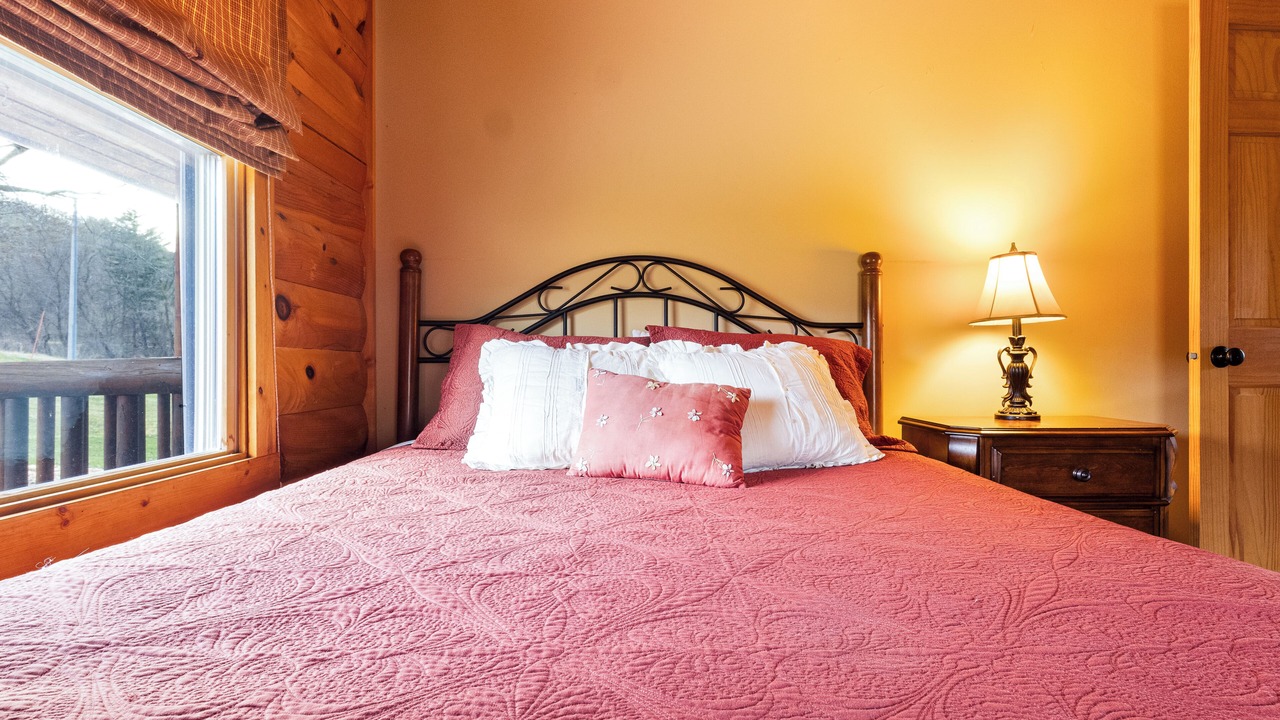 Photo of Bedroom in Dubuque
