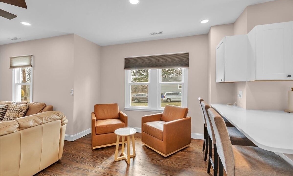 Photo of Livingroom in Glassboro