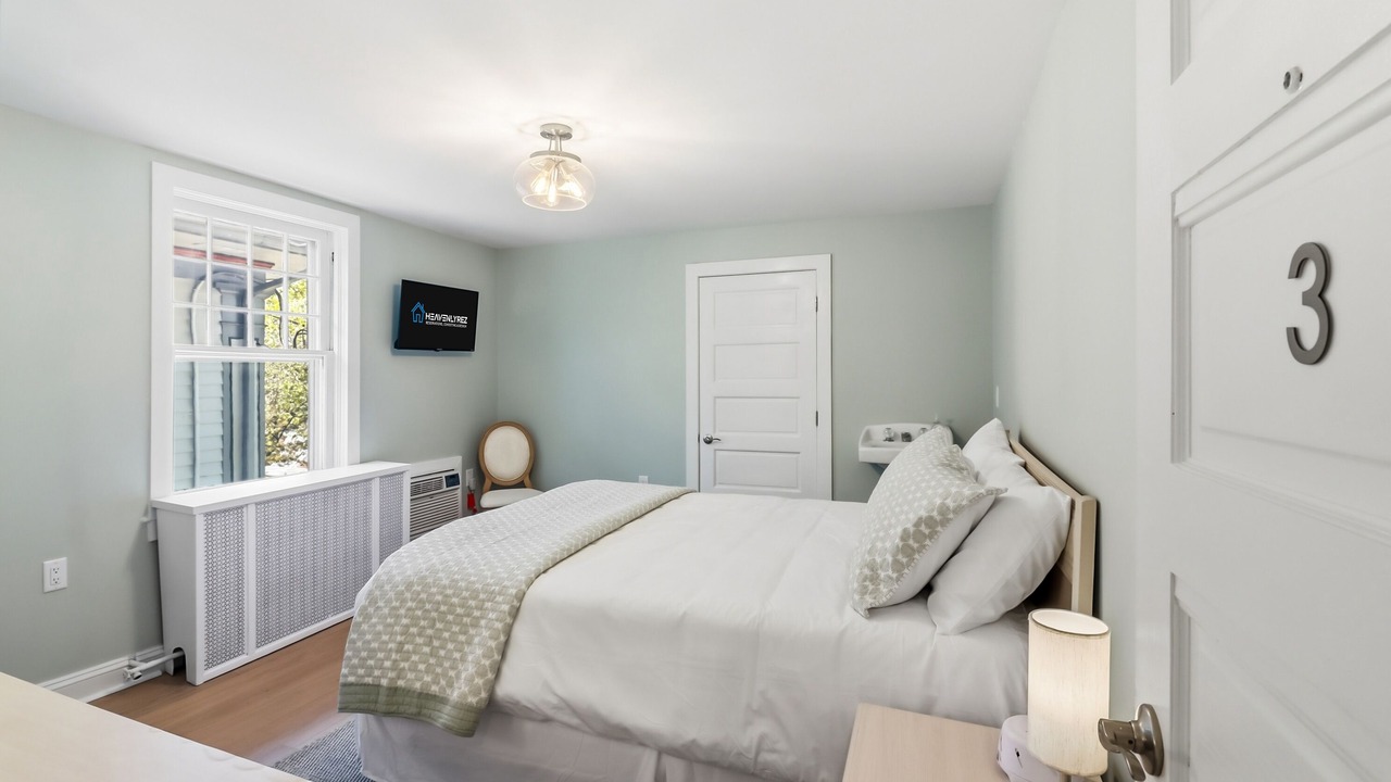 Photo of Bedroom in North End