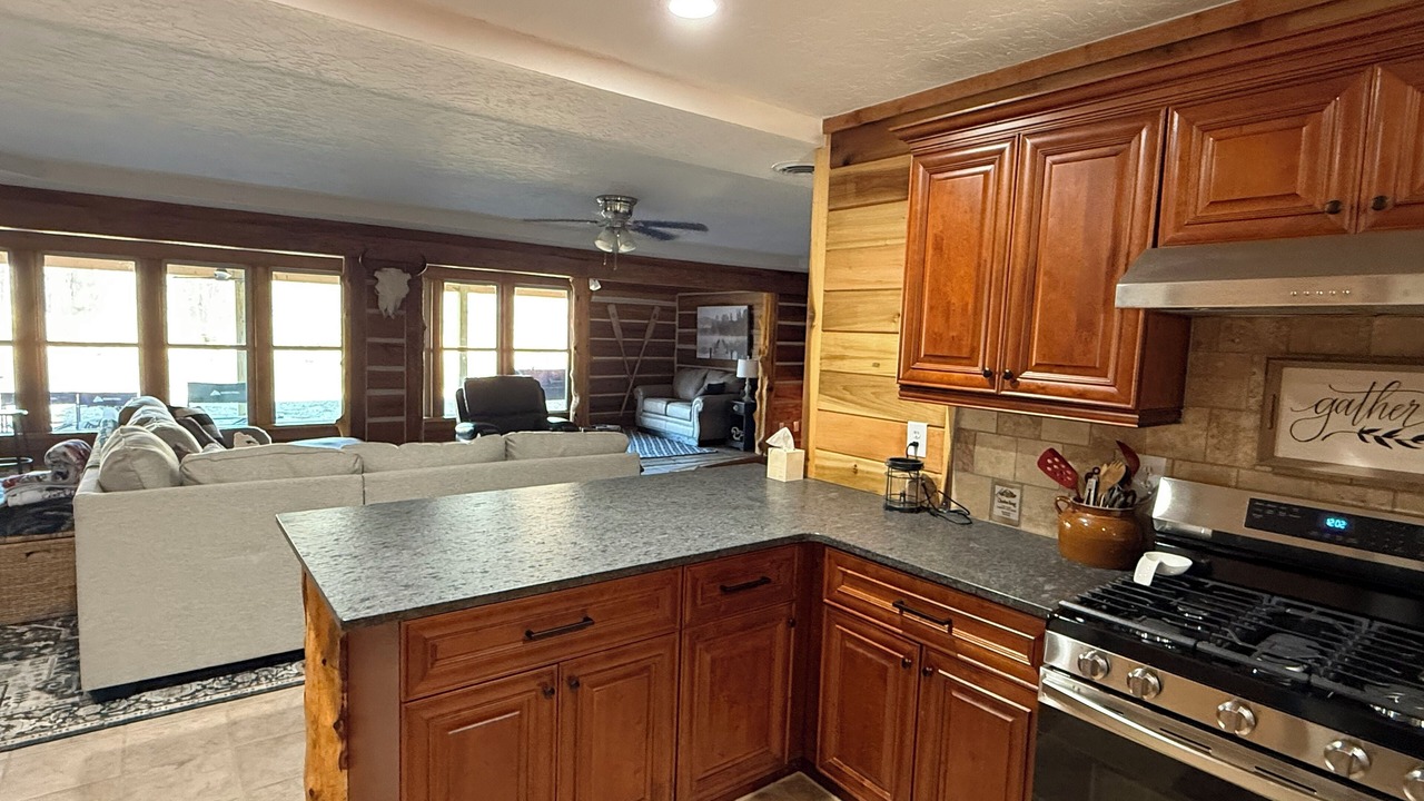 Photo of Kitchen in Gadsden