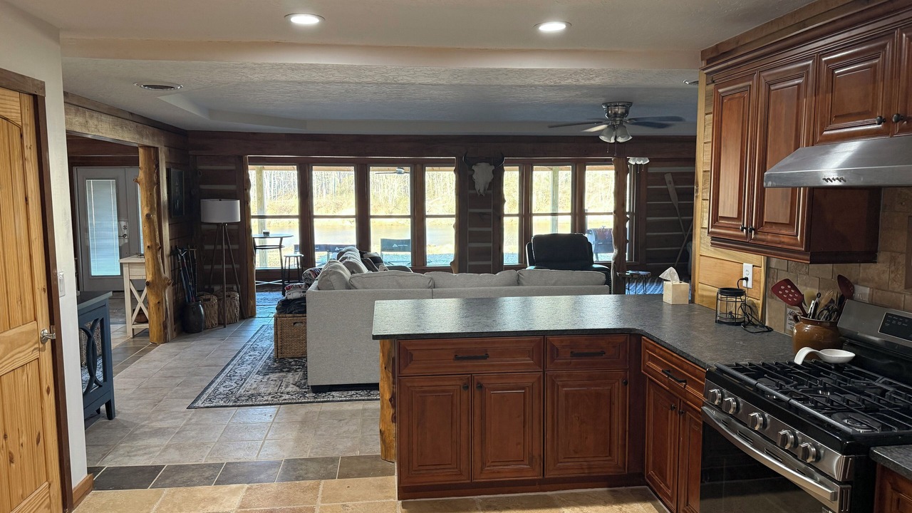 Photo of Kitchen in Gadsden