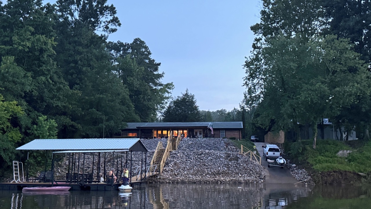 Photo of Others in Gadsden