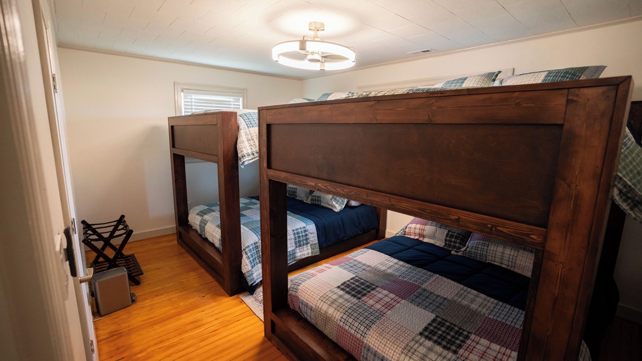 Photo of Bedroom in Sampson County